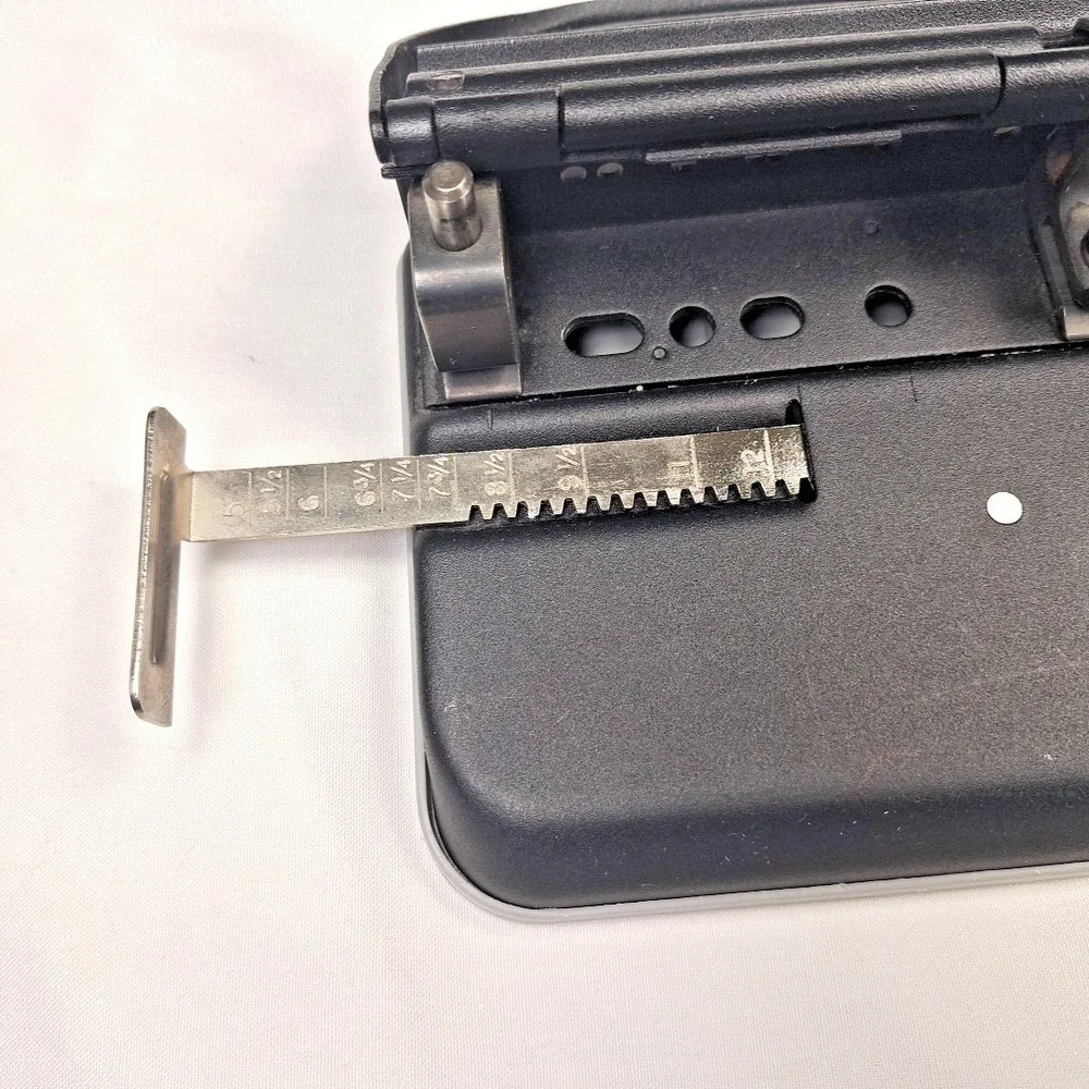 Swingline three hole